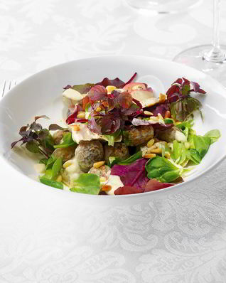 Салат из цесарки и редиса