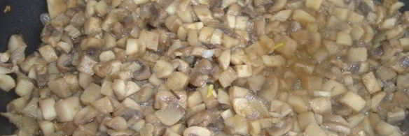 грибы в сливочном соусе под шубой из фарфалле