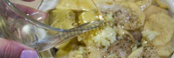 картошка под шубой в духовке