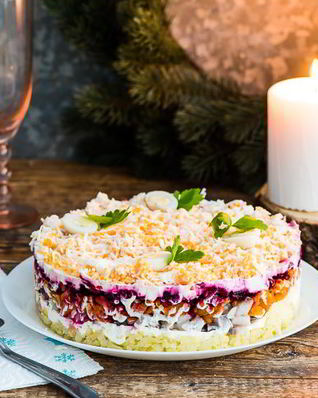 Селедка под шубой с яблоком