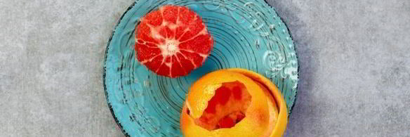 салат с грейпфрутом, орехами и шпинатом