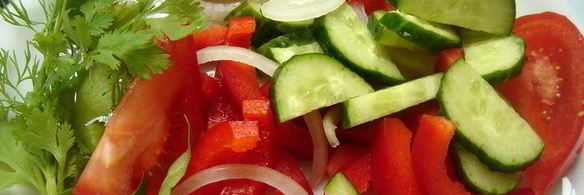 салат с копченой куриной грудкой