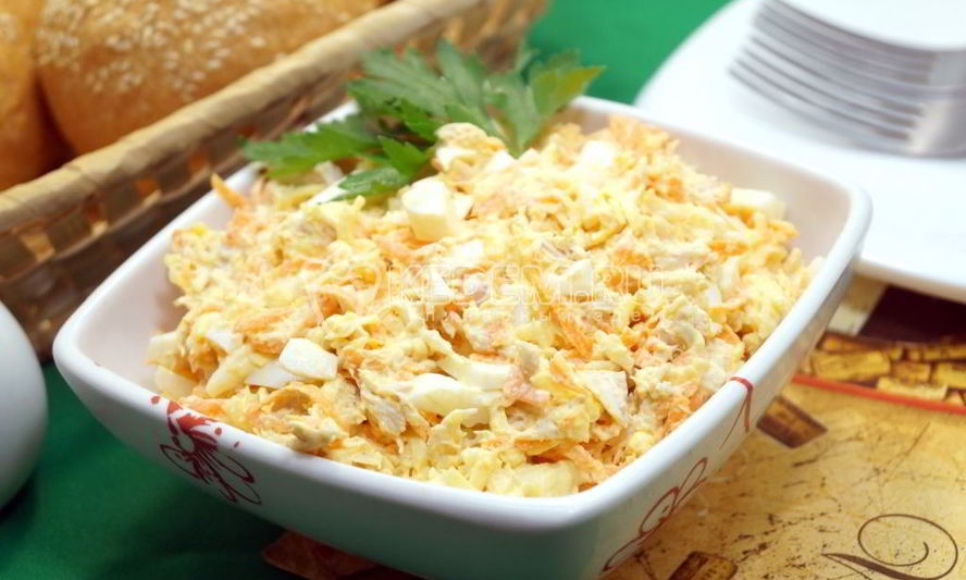 Рецепт салата с курицей и морковью