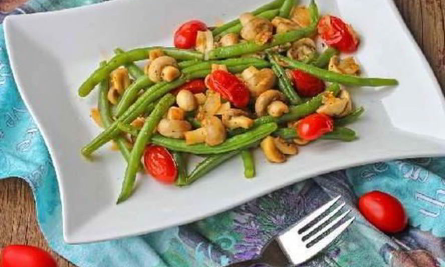 Рецепт салата с шампиньонами и фасолью