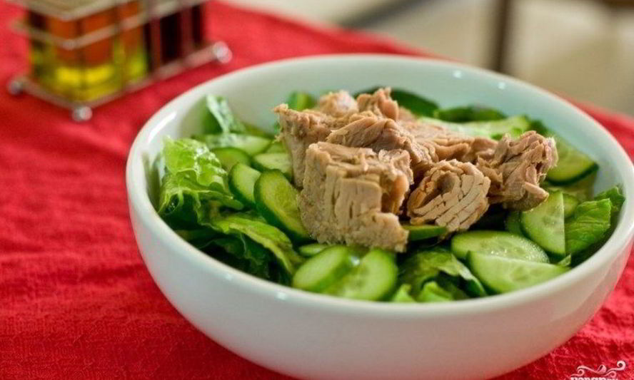 Рецепт салата с тунцом и огурцом