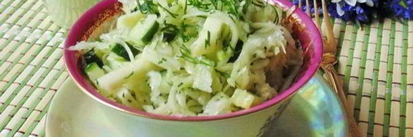 салат с зеленой редькой и зеленым яблоком