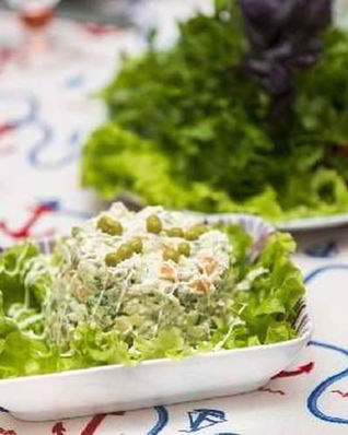 Салат столичный