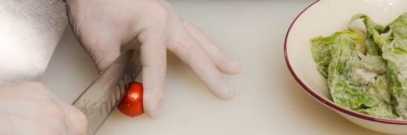 салат цезарь с креветками