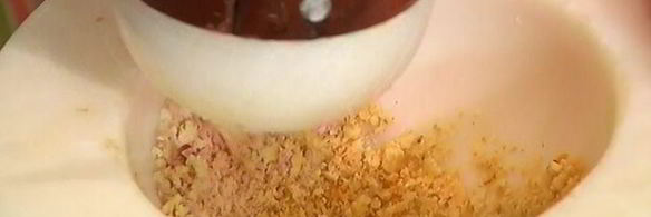 тайский салат с арахисом