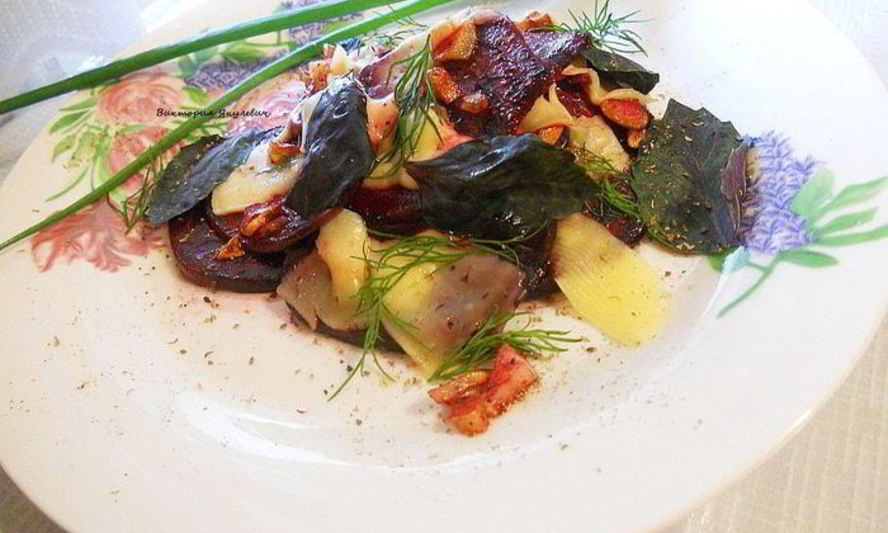 Рецепт теплого салата из свеклы с сыром