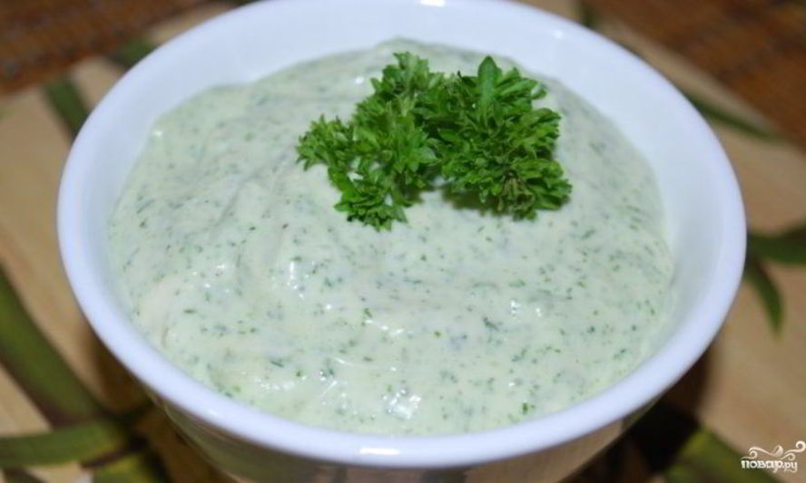 Рецепт чесночного соуса с зеленью