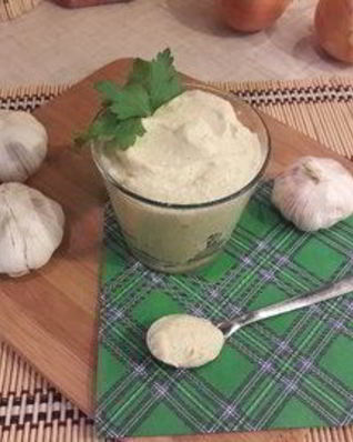 Чесночный соус