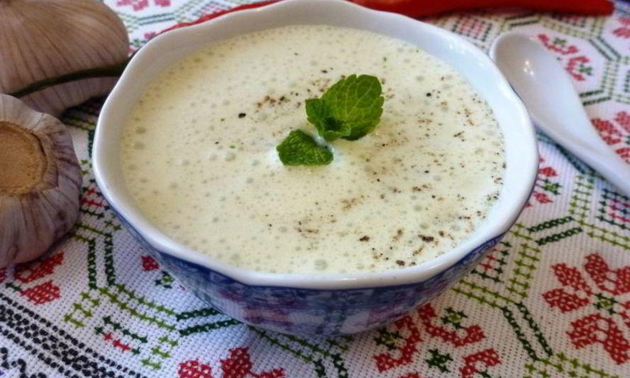 Рецепт мятного соуса на кефире
