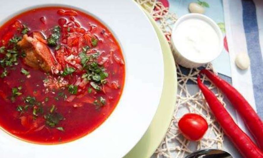 Рецепт борща с копченостями