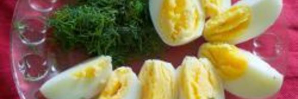 ботвинья — борщ из листьев молодой свеклы