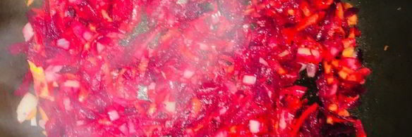 красный борщ из индейки