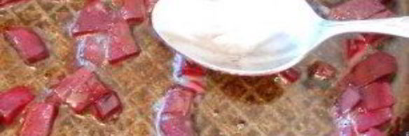 красный борщ с фасолью