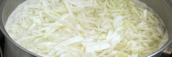 украинский борщ с пампушками