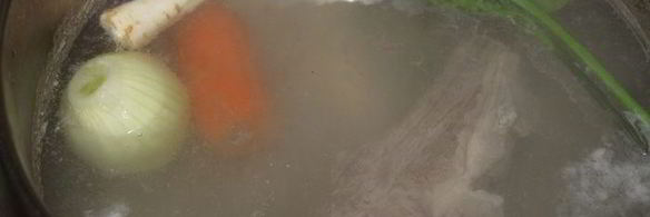 украинский борщ со щавелем