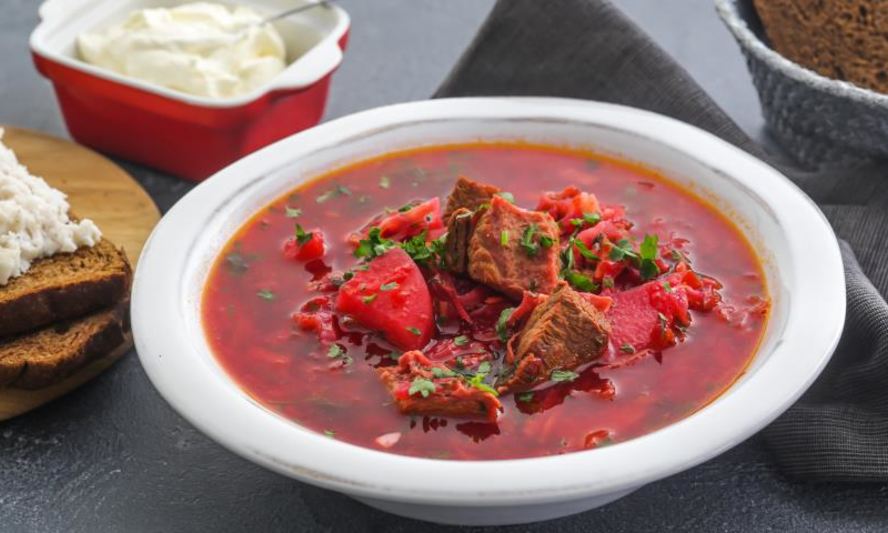 Рецепт украинского борща со свеклоя и мясома