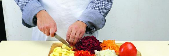 украинский борщ со свеклой и мясом