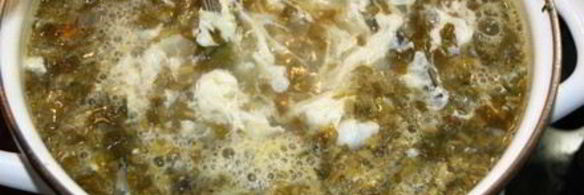 зеленый борщ