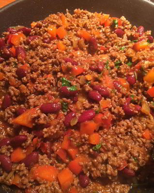 Чили кон карне с соком лайма