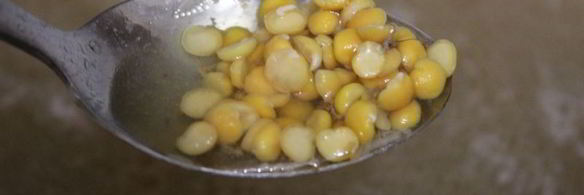 гороховый суп с копченой колбасой