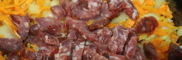 гороховый суп с копченой колбасой