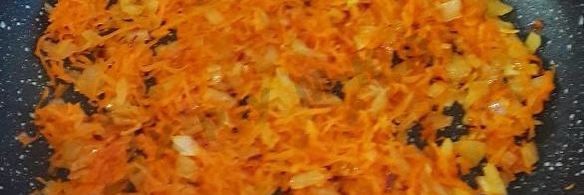 гороховый суп с копченостями в мультиварке