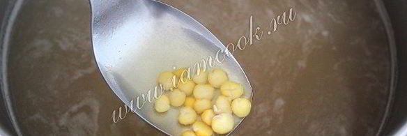 гороховый суп с копчеными ребрами и овощами