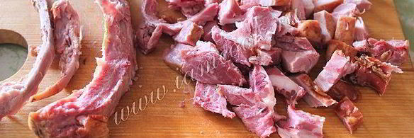 гороховый суп с копчеными ребрами и овощами