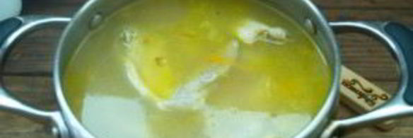 гороховый суп с куриными крыльями