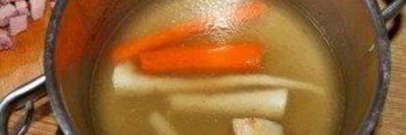 суп гороховый с копченостями