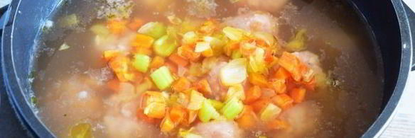 гречневый суп с фрикадельками