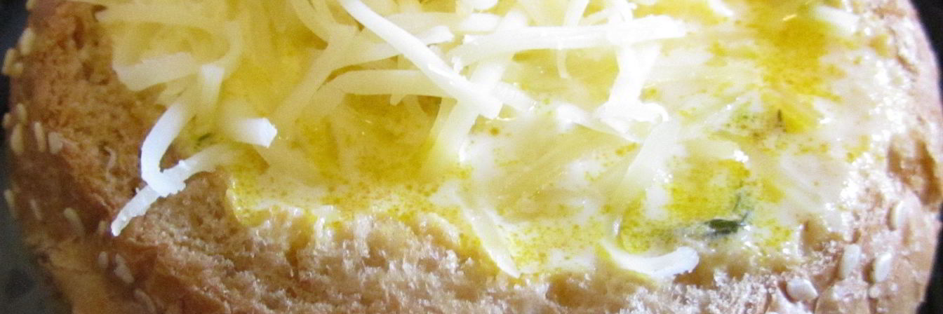 Картофельный суп в хлебе