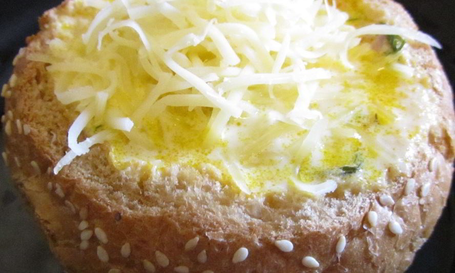 Рецепт картофельного супа в хлебе