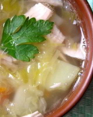 Кислые щи из квашеной капусты со свининой