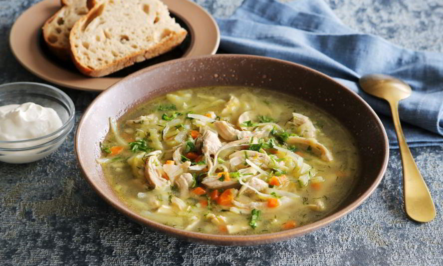 Рецепт щей из свежей капусты на курином бульоне