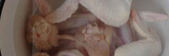 щи зеленые с крапивой на курином бульоне