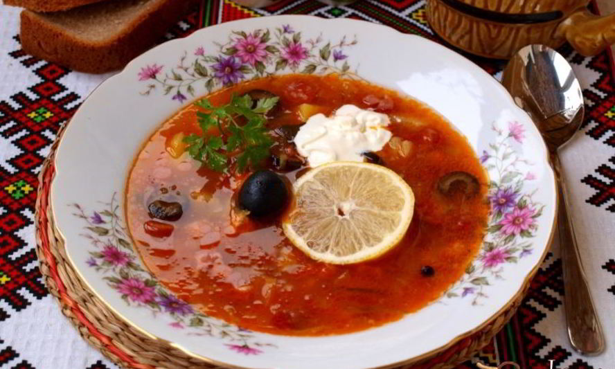 Рецепт мясной солянки с картофелем