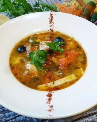 Сборная рыбная солянка