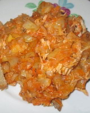 Солянка с грибами и курицей