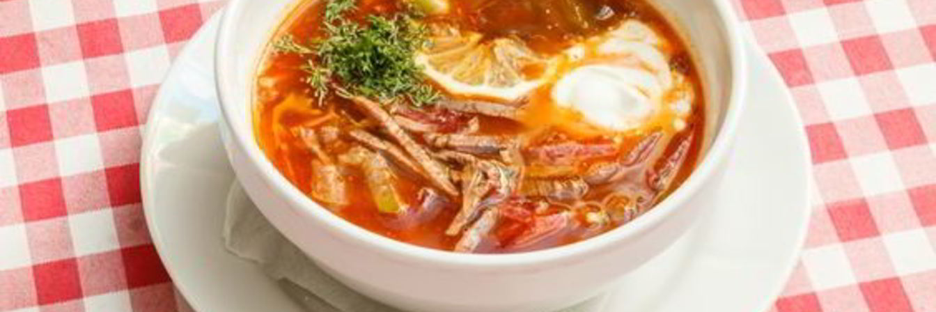 Солянка с оливками