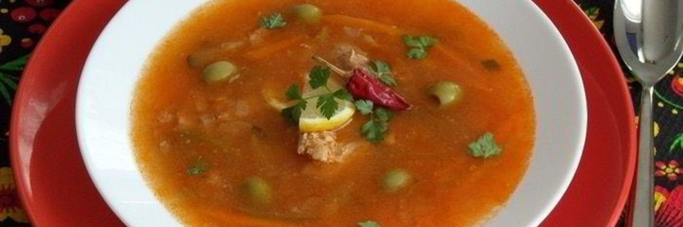 Солянка с тунцом