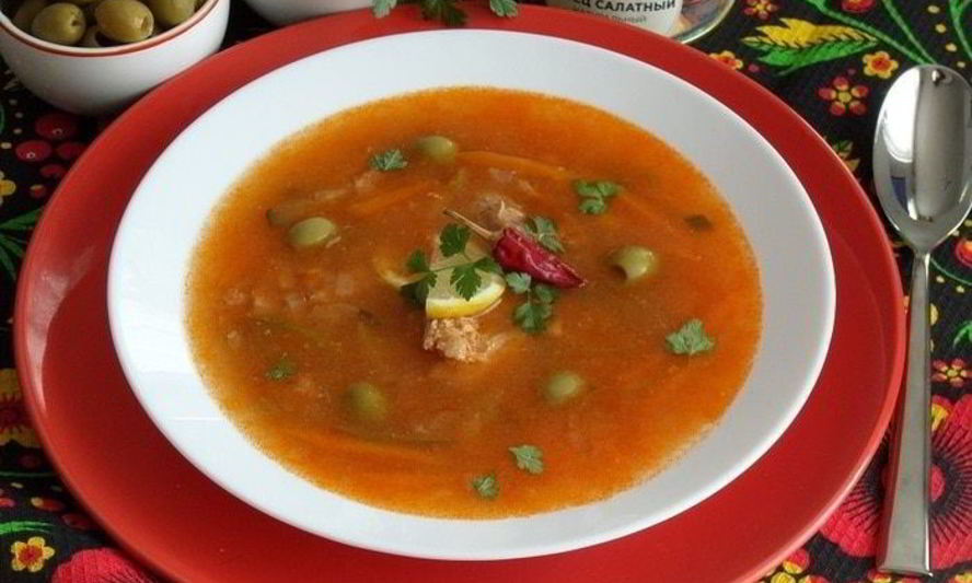 Рецепт солянки с тунцом