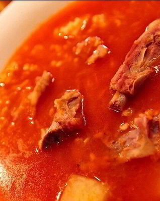 Суп фасолевый с копчеными ребрышками