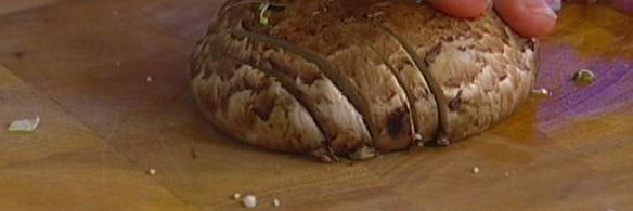 суп из брокколи с грибами