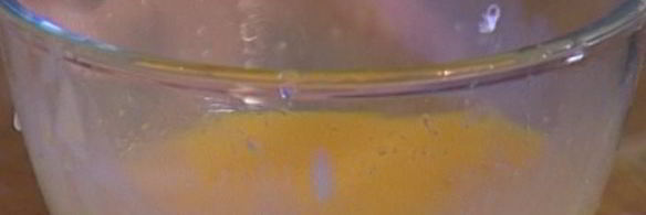 суп из зеленых овощей с яйцом и лимоном