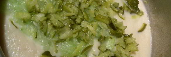 горячий суп-пюре с огурцами